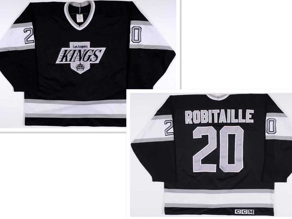 Men's Los Angeles Kings #20 Luc Robitaille Black Throwback CCM Jersey